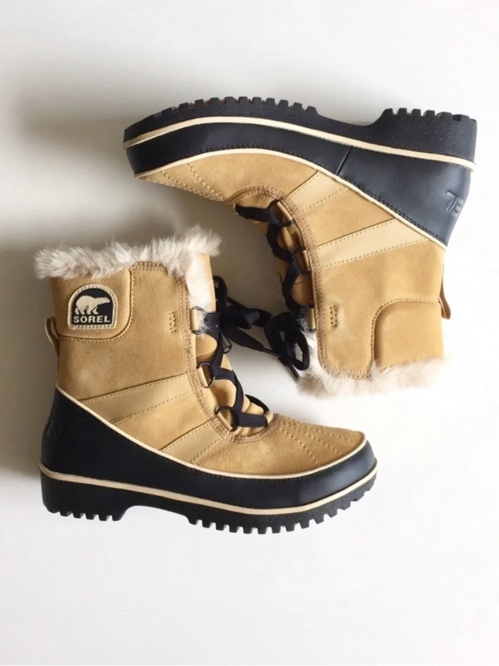 Sorel Women's Tan Waterproof Winter Boots with Faux-Fur Collar